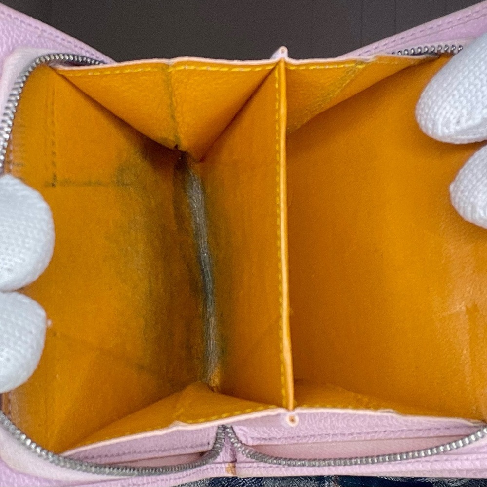 Bulgari Lilac Leather Women's Wallet - Picture 9 of 12